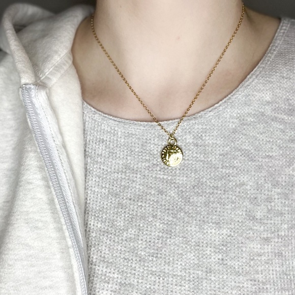 Fendi Necklace - Picture 2 of 2